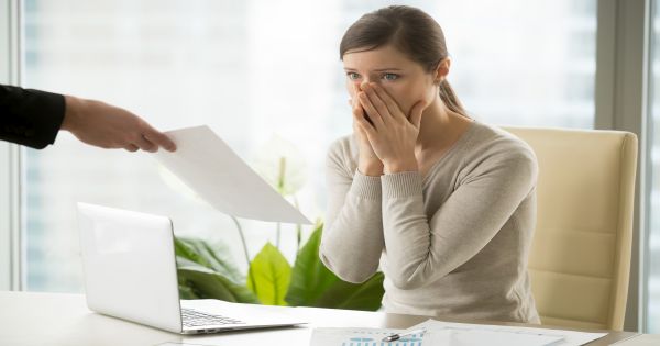 Concedierea abuziva: Incalcarea drepturilor salariatului si mijloace de aparare legala